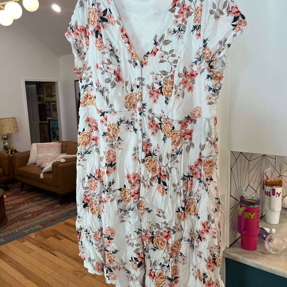 Floral Torrid Dress with pockets!
